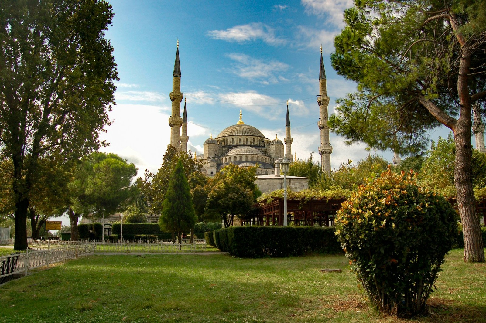 7 Best Destinations in Turkey for Women-Only Getaways 7 Best Destinations in Turkey for Women-Only Getaways