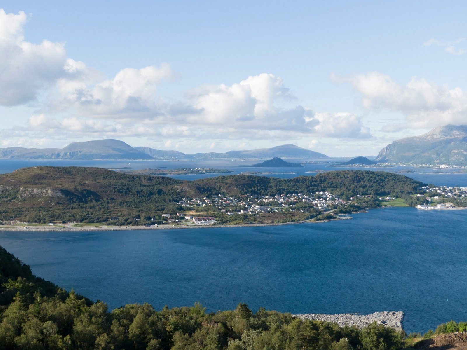 Spectacular Viewpoints and Natural Wonders in Alesund Norway scaled