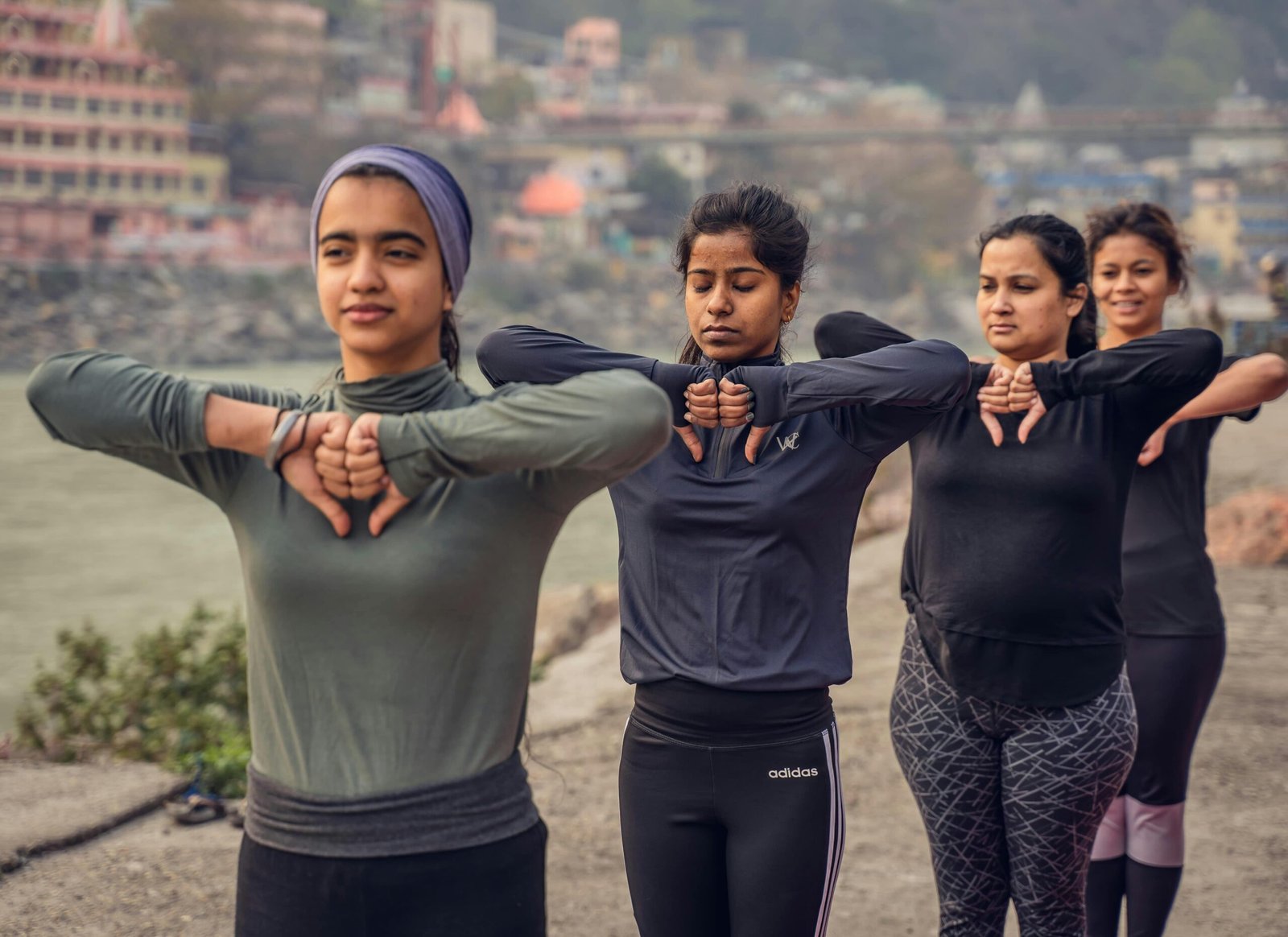 Building Confidence Through Community scaled