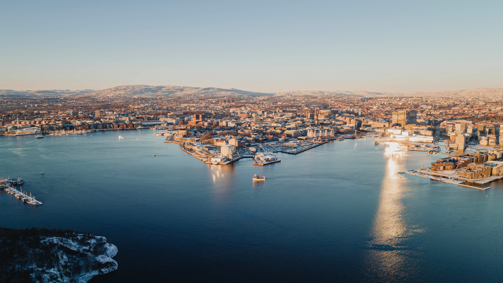 Eco friendly boat cruises and tours in the Oslo Fjord Brim Explorer Vegard Stien Brim