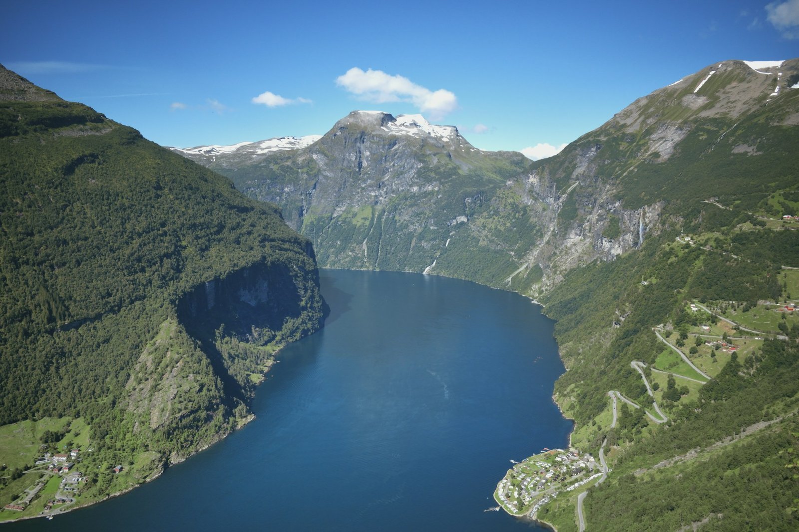 geiranger fjord norways majestic fjordland