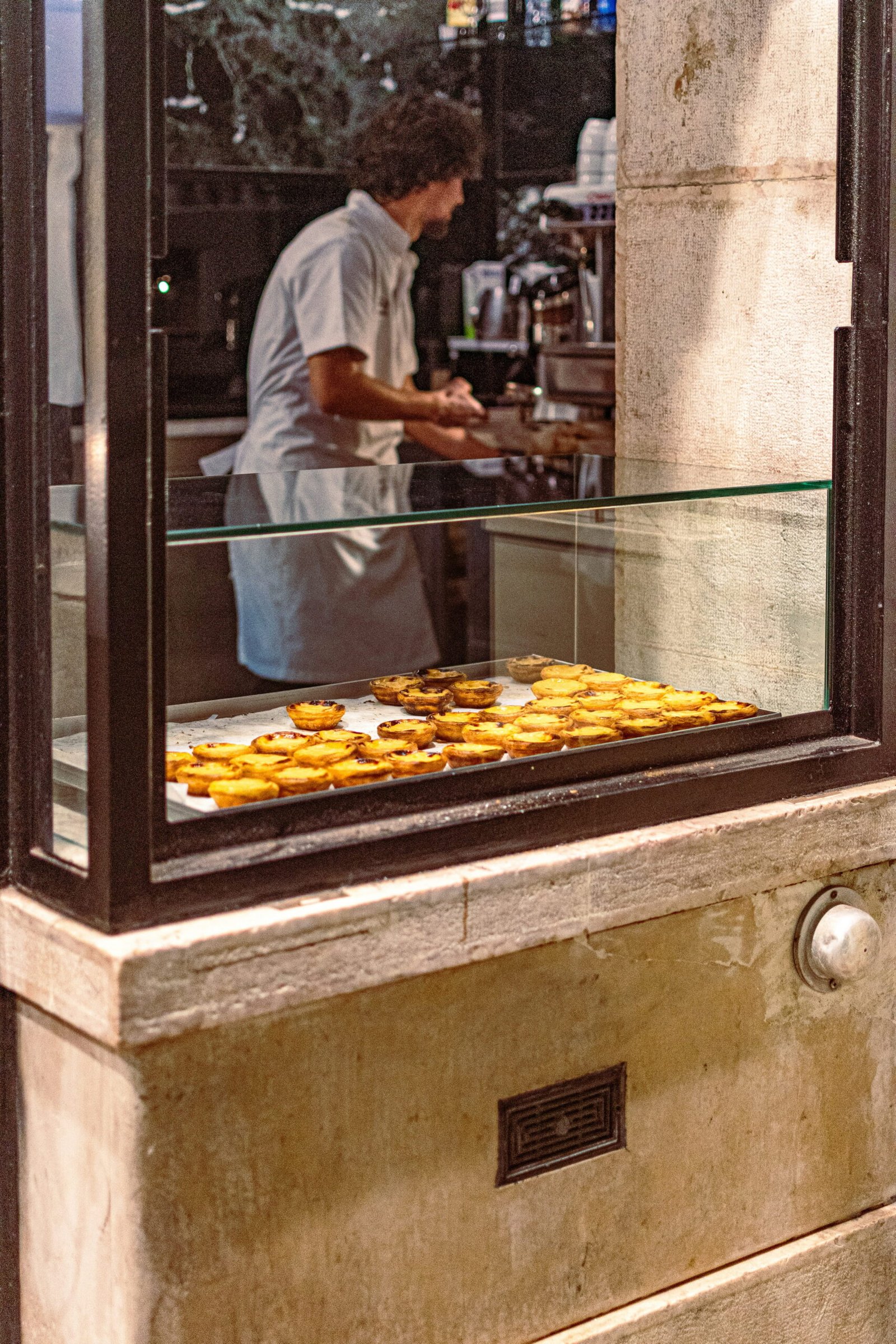 What Makes the Perfect Pastel de Nata in Lisbon scaled