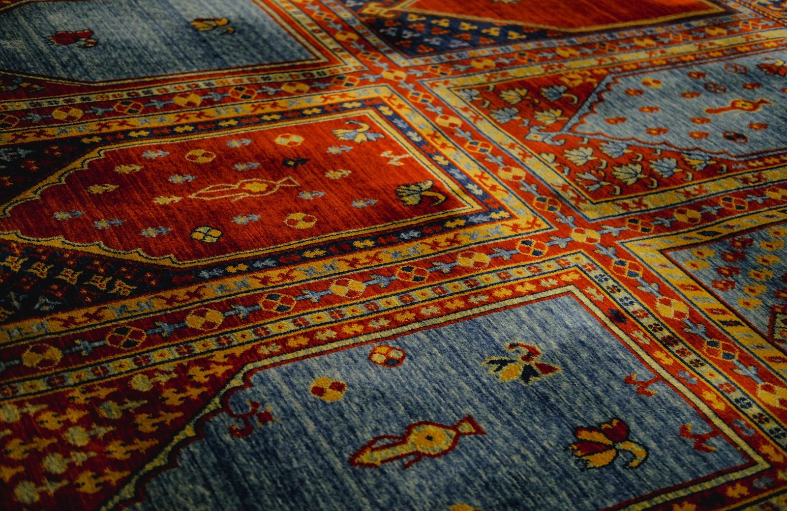 Turkish Carpet Weaving Tradition | Meraki Diaries